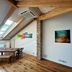 Apartments|luxury Loft-style *